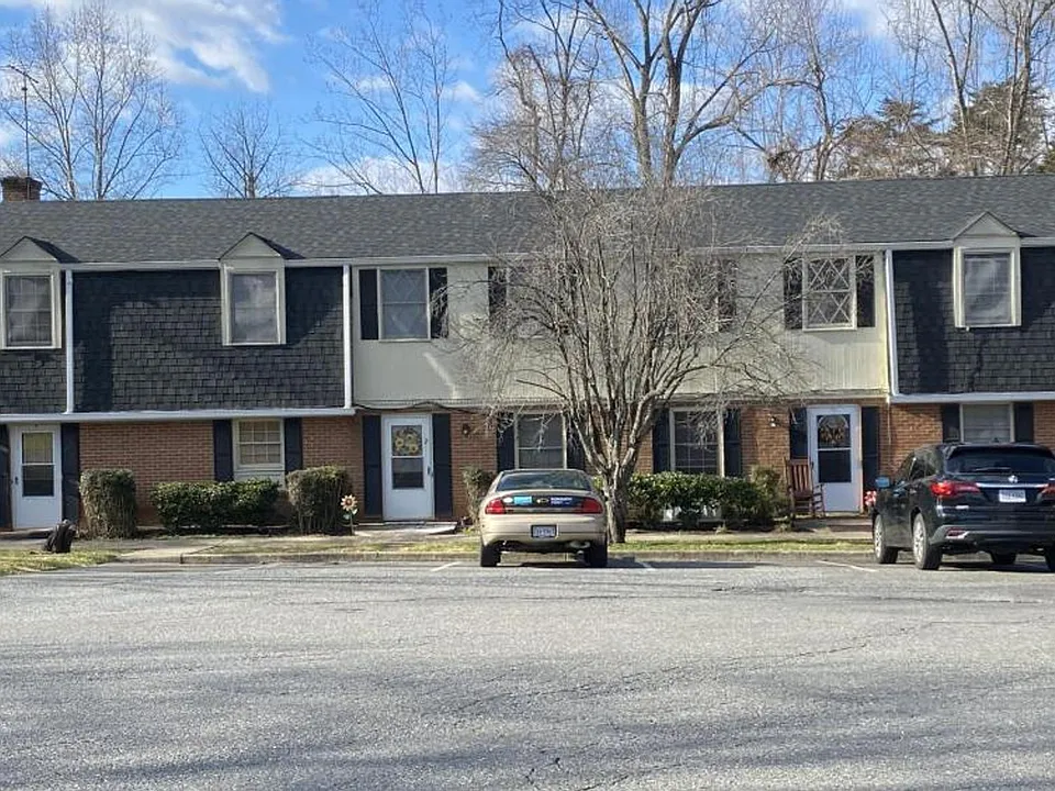 103 Hampden Dr