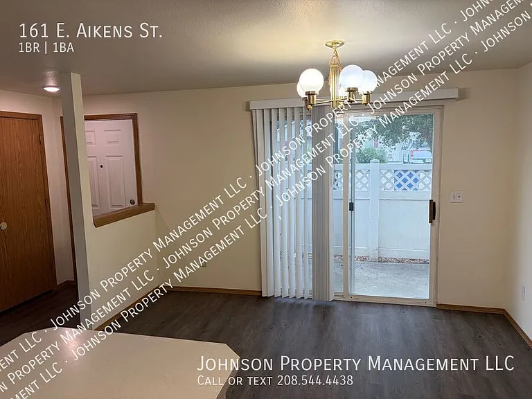 161 E Aikens Rd — Photo 4