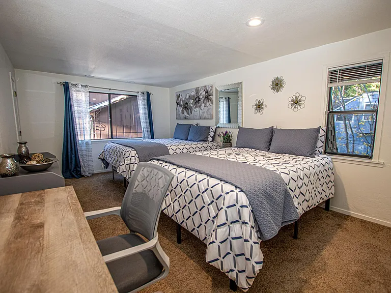7054 W Lake Blvd — Photo 12