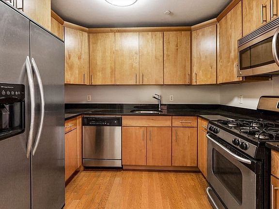 3rd image of 480 Eastern Pkwy #4B