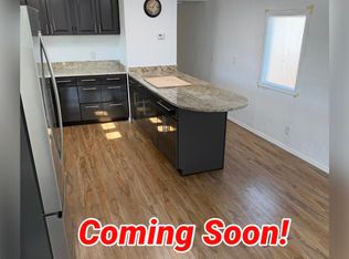 705 Muldoon Rd Trailer 12, Anchorage, AK 99504