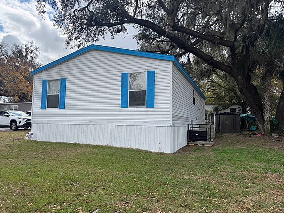 3rd image of 9333 Paradise Dr