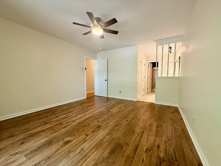 5761 Waterwood Dr — Photo 15
