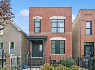 1409 N Oakley Blvd, Chicago, IL 60622