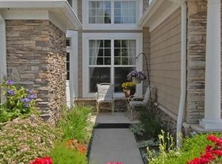 584 Vintage Point, Avon Lake, OH 44012
