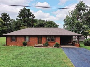 108 Hillview Dr, Princeton, KY 42445