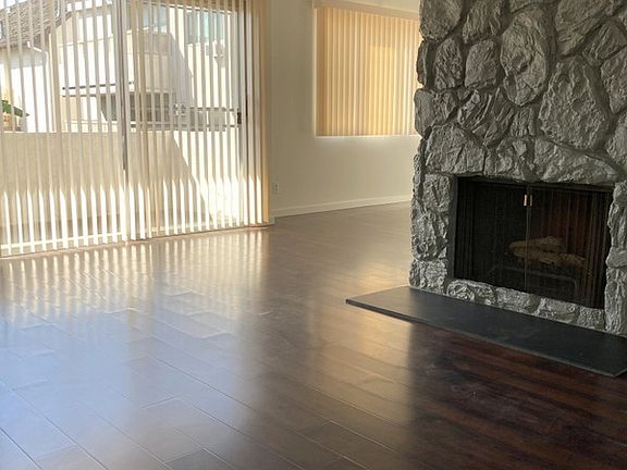 4th image of 11840 Gorham Ave APT 9