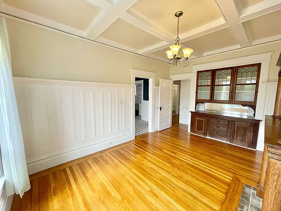4th image of 545 8th Ave #0