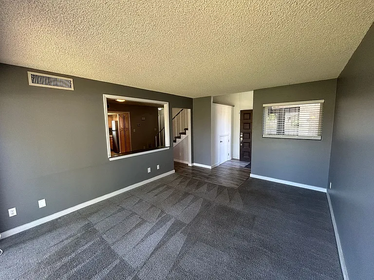 4501 W Continental Dr — Photo 7