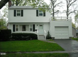 233 Burbank Ave, Stratford, CT 06614