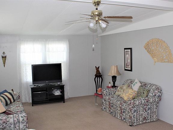 2nd image of 3166 Blue Lagoon Dr