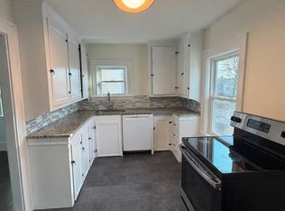 7 Atlantic St APT 3, Lynn, MA 01902