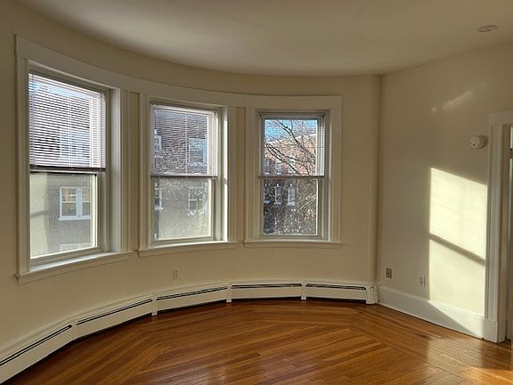 2nd image of 17 Fairbanks St APT 33