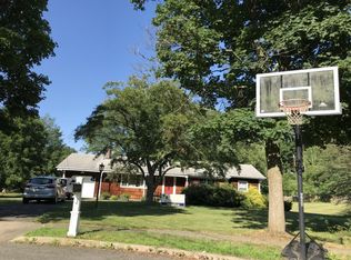 14 Gates End, Oakland, NJ