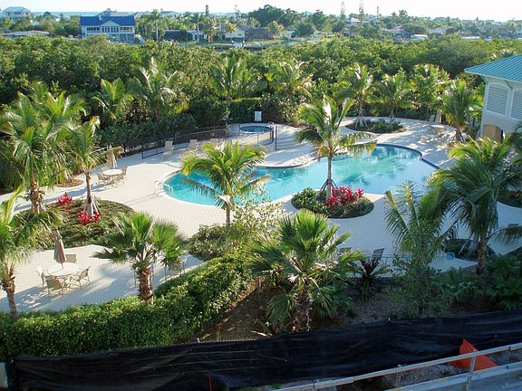 4th image of 4192 Bay Beach Ln Unit 826