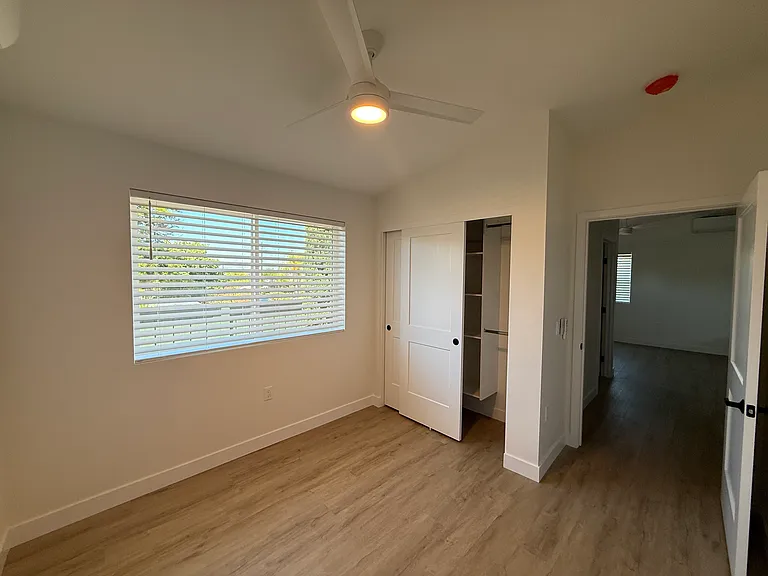 4005 Manzanita — Photo 10