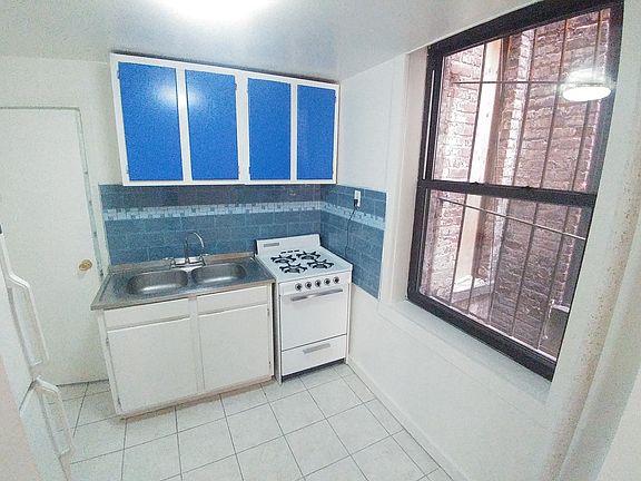 4th image of 82 E 3rd St APT 3A