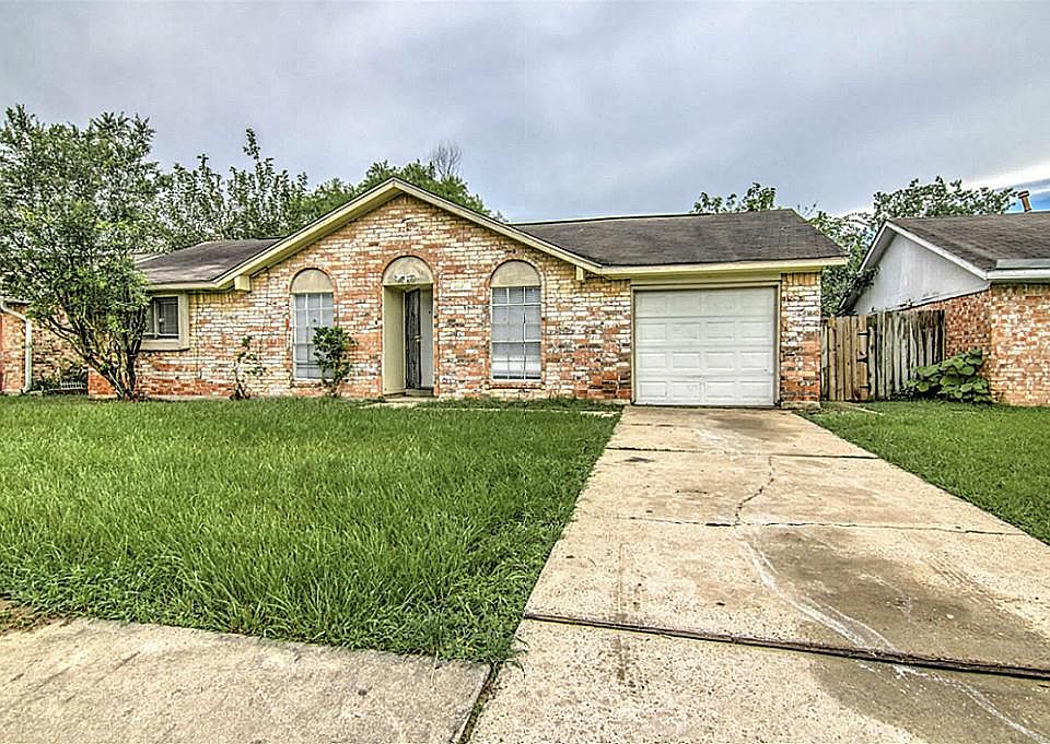 1st image of 5410 Castlecreek Ln