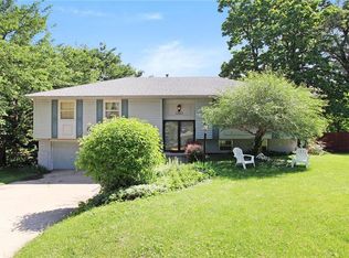 5730 Connell Dr, Merriam, KS 66203