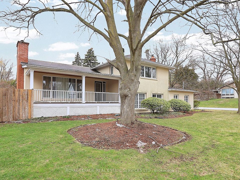 1st image of 222 Alscot Cres