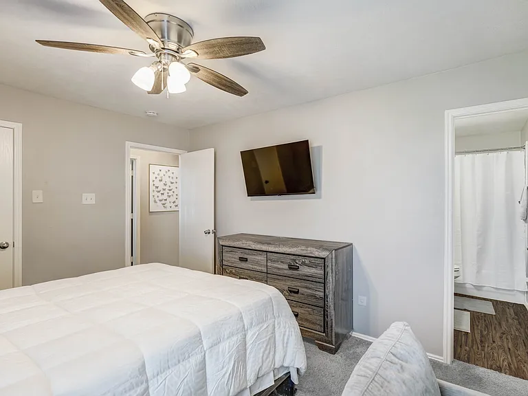 1442 Grand Prince Ln — Photo 28