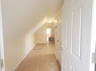321 Livingston St APT 3, Elizabethport, NJ 07206
