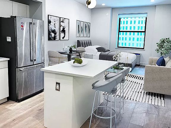 4th image of 20 West St APT 15L