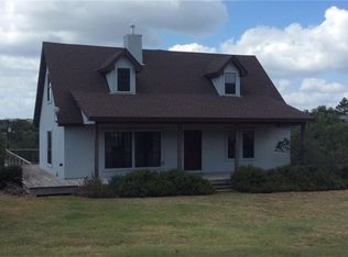 105 Blue Bird Ln, Horseshoe Bay, TX 78657