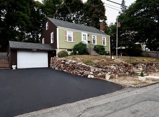 45 Thayer Rd, Braintree, MA 02184