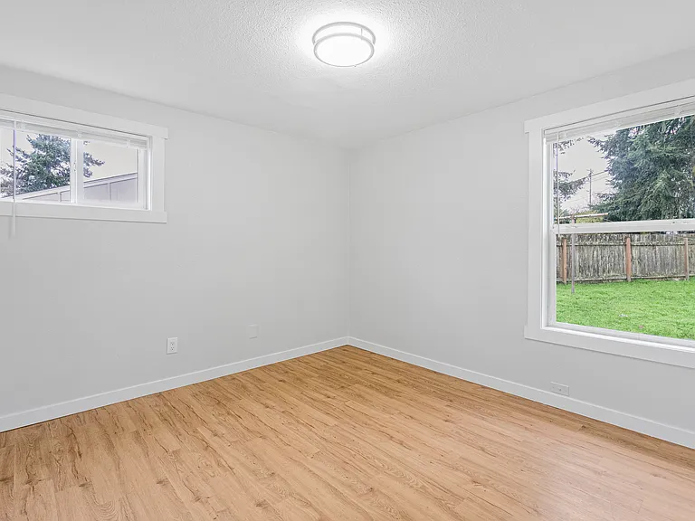 5110 Diamond Blvd SW — Photo 13