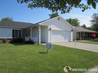 141 W Thomson Dr, Clyde, OH 43410