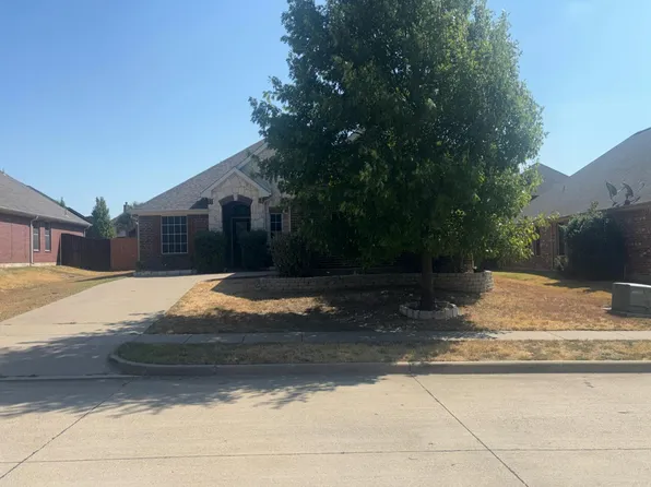 245 Lawson Farms Dr, Midlothian, TX 76065