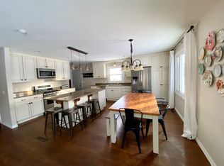 1631 4th St SE, Minot, ND 58701