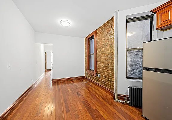 2nd image of 112 E 97th St #1R