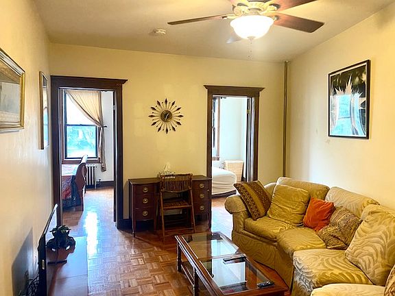 2nd image of 667 Washington Ave APT 2