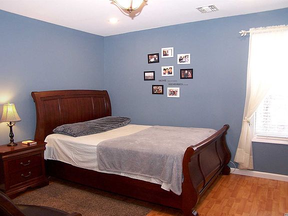 4th image of 90 Deer Valley Dr