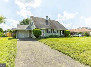 54 Pembrook Ln, Willingboro, NJ 08046