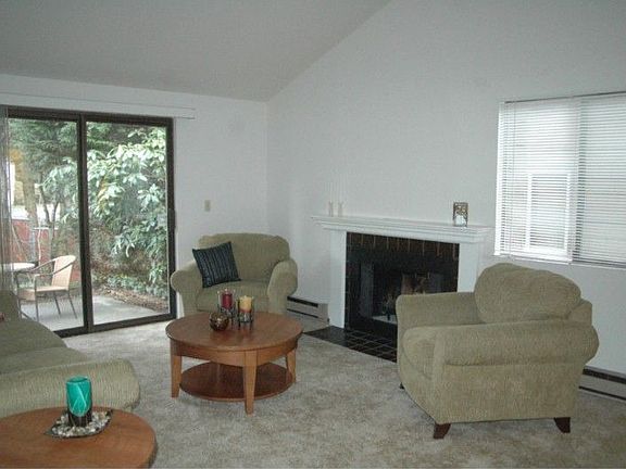 2nd image of 6285 S 153rd St