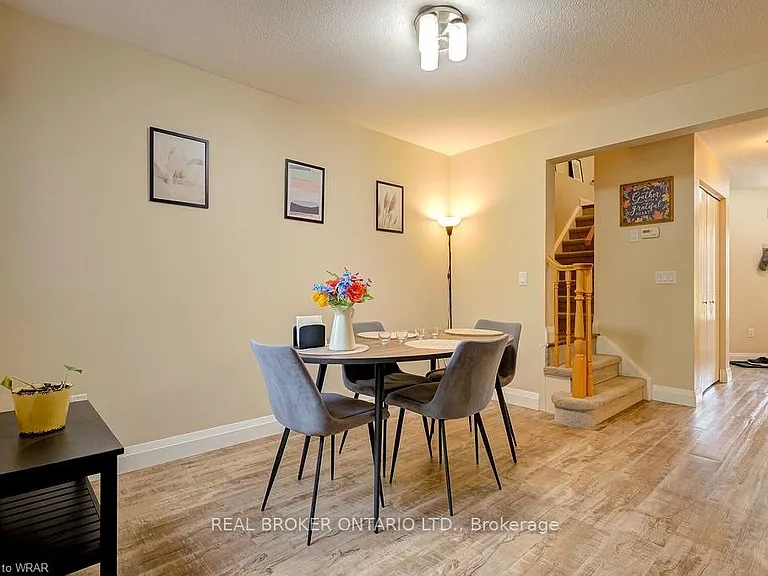 555 Mariner Dr — Photo 13