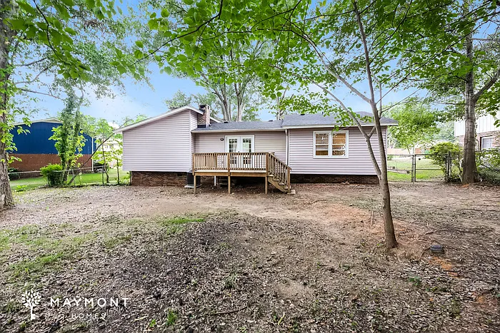 421 Sellwood Cir — Photo 14