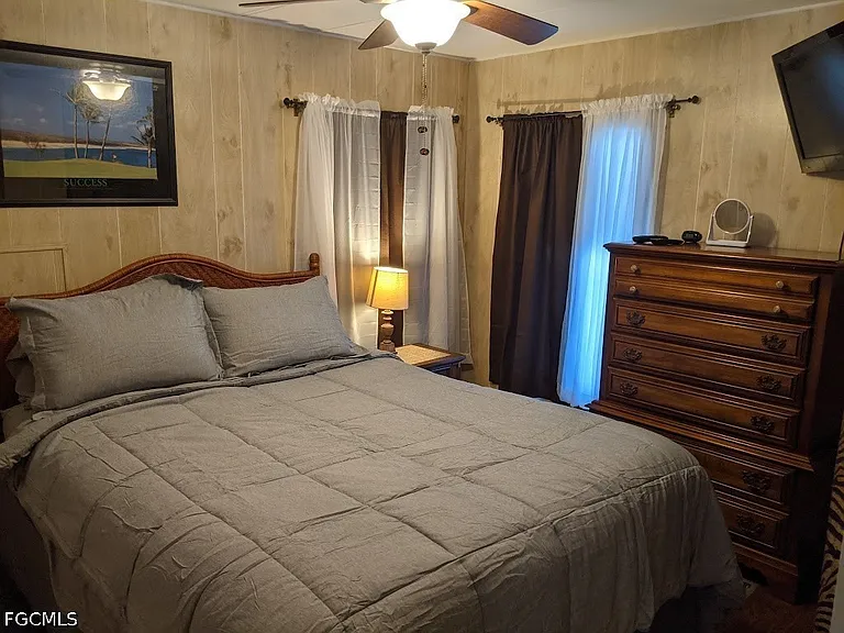 10011 Merion Ct — Photo 13