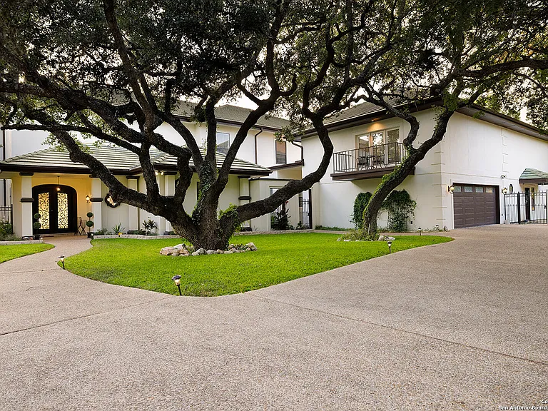 625 Paseo Canada St — Photo 4
