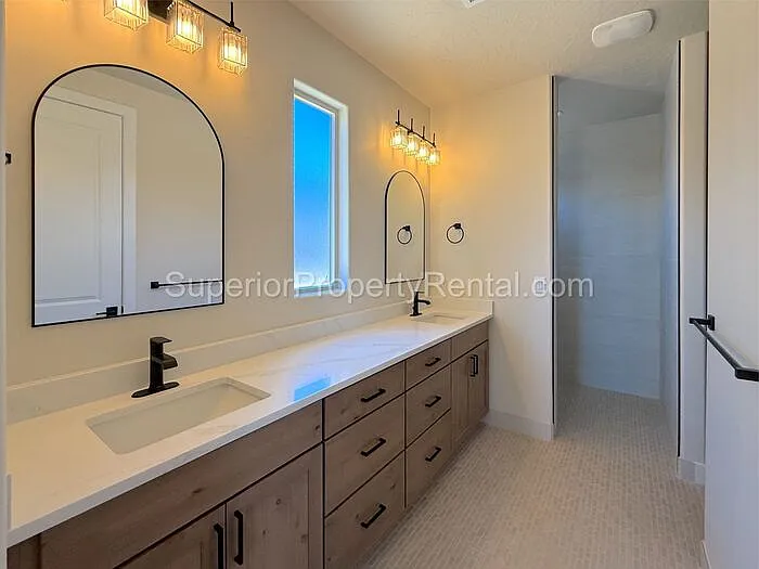 159 N 3670 W — Photo 6