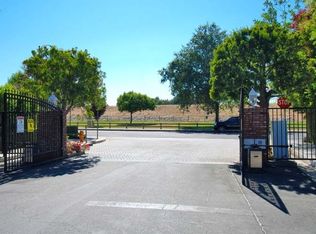 5186 Brian Ln, Encino, CA 91436