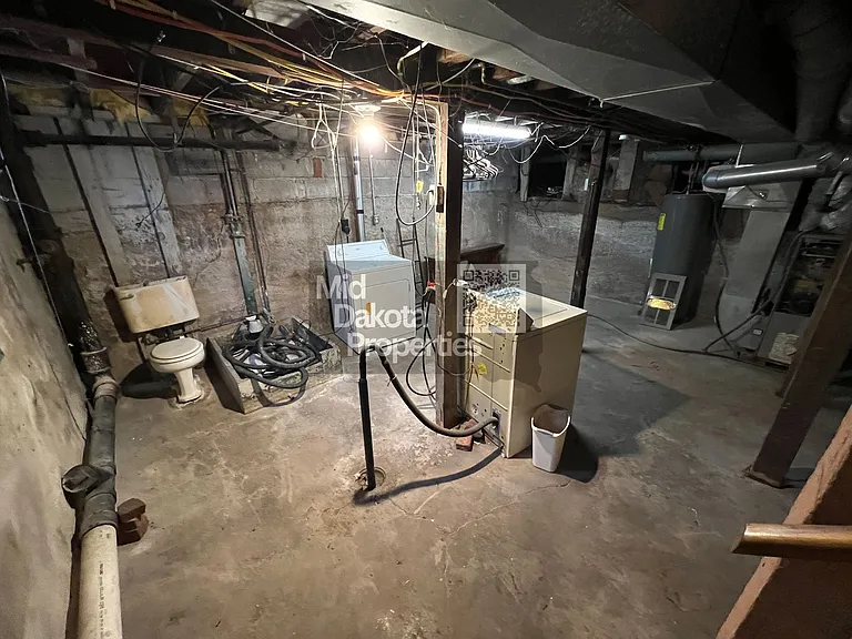 414 E 7th Ave — Photo 16