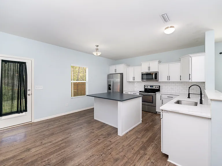 3987 Tersk Dr — Photo 15