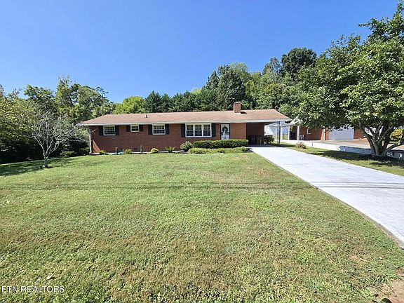 2nd image of 3105 Hazelwood Rd