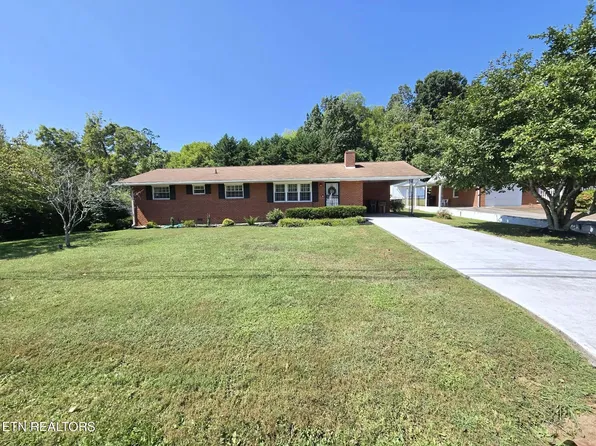 3105 Hazelwood Rd, Knoxville, TN 37921