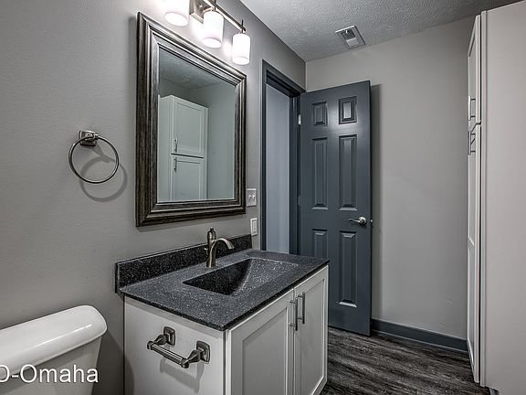 3rd image of 534 Park Ave #131