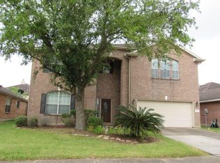 9518 Flying Eagle Ct, Houston, TX 77083
